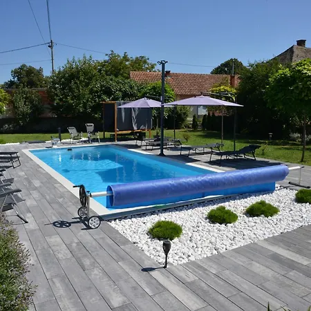 Sobe Djurdjevic Гостевой дом