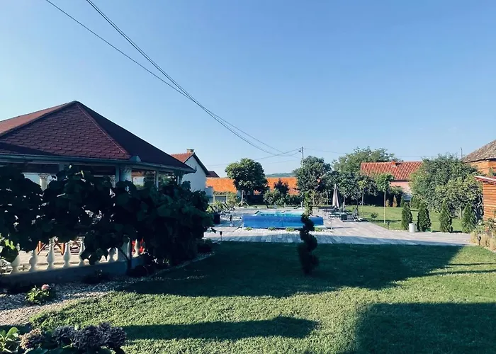 Sobe Djurdjevic Gostinjska kuća Zatonje