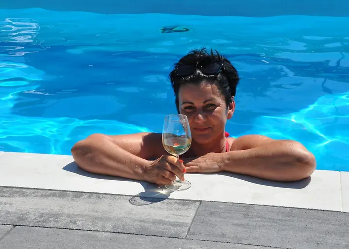 Sobe Djurdjevic 4* Zatonje